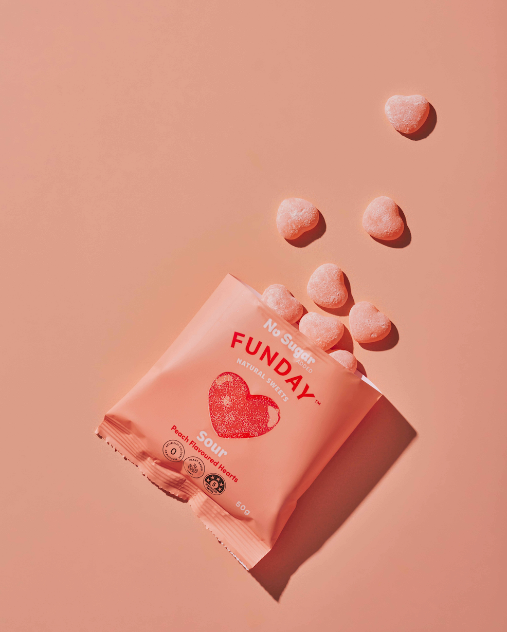 TheEssentials_funday-natural-sour-peach-sweets